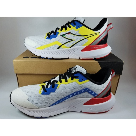 Diadora Men\'s Mythos Blushield Volo 3 White/Black/Yellow Fluo main image 4